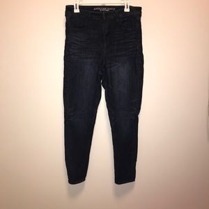 American Eagle High Waisted Jeans